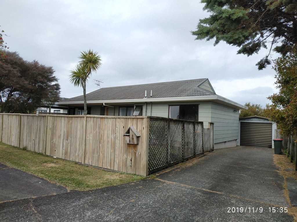 2/19 Sandgate Avenue, Botany Downs, Auckland - Carousel 8