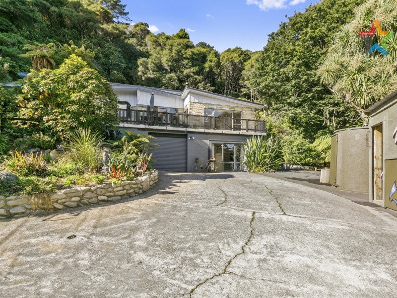 12A Bull Avenue, Wainuiomata, Lower Hutt - Carousel 19