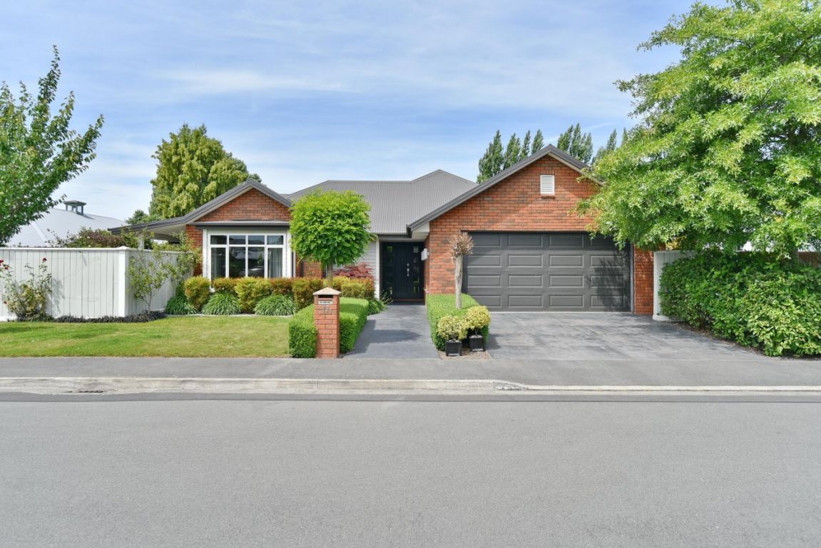 17 Springbrook Lane, Northwood, Christchurch - Carousel 1