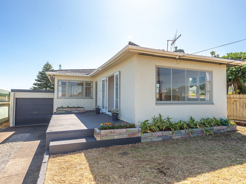 5 Short Street, Castlecliff, Whanganui - Carousel 2