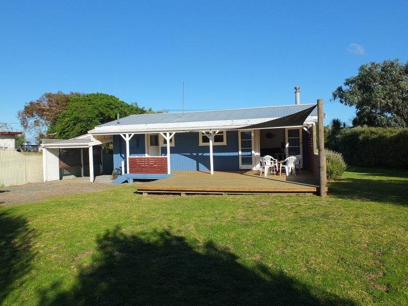 27 Pratt Avenue, Foxton Beach, Foxton - Carousel 1