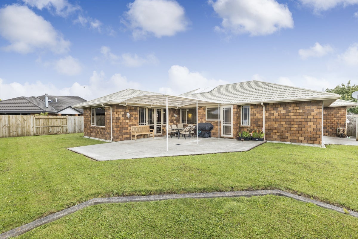 11 Brookside Close, Highbury, Palmerston North - Carousel 18