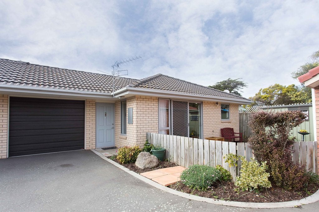 4/19 Collingwood Street, New Brighton, Christchurch - Carousel 1