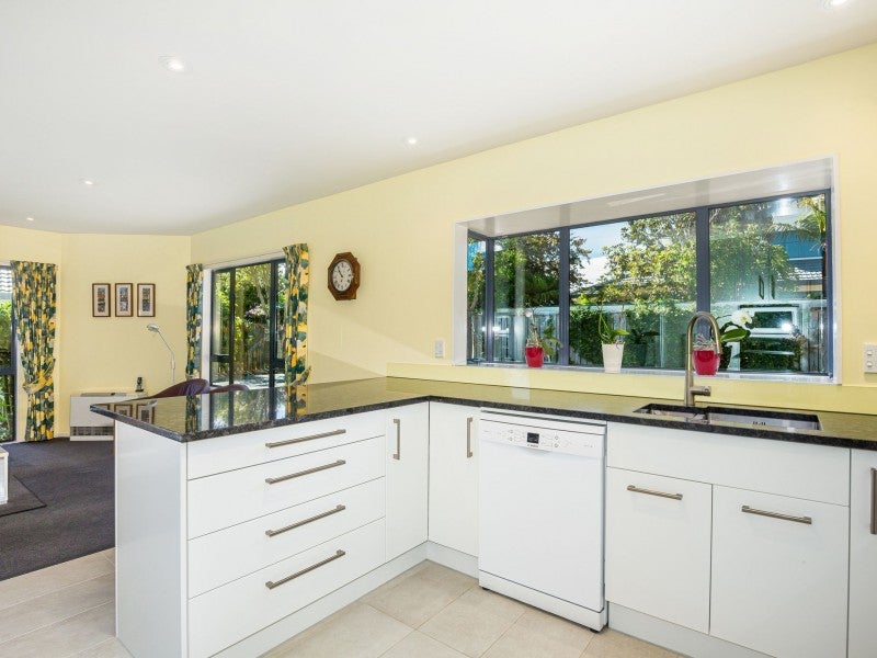 66 Samwell Drive, Whitby, Porirua - Carousel 2