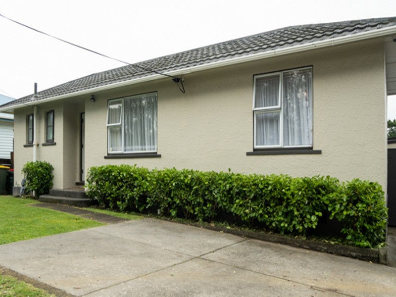 136 Frankley Road, Frankleigh Park, New Plymouth - Carousel 1