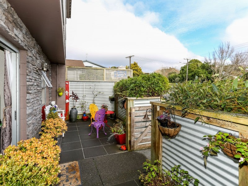 9/57 Carrington Street, Lower Vogeltown, New Plymouth - Carousel 15