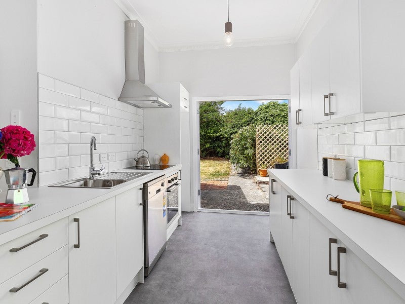 167 Rintoul Street, Berhampore, Wellington - Carousel 18