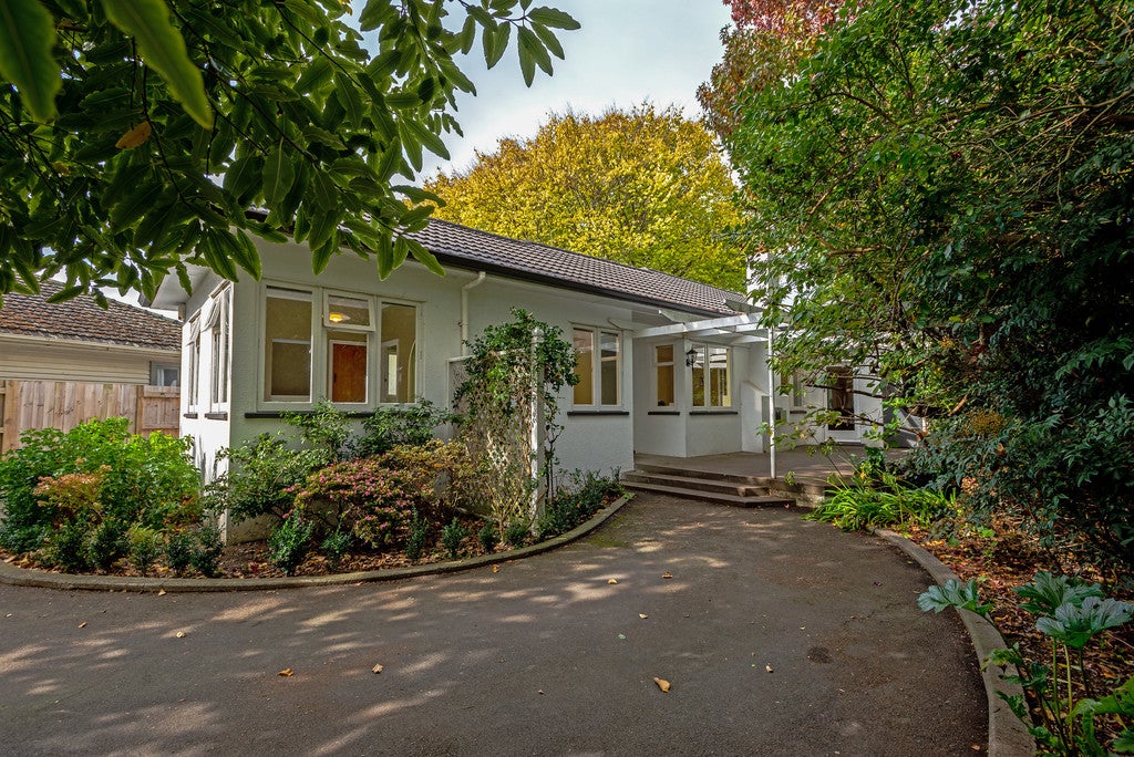 24 Keeling Street, West End, Palmerston North - Carousel 2