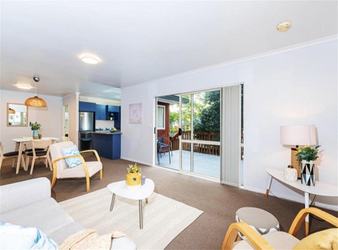 76 Colwill Road, Massey, Auckland - Carousel 2