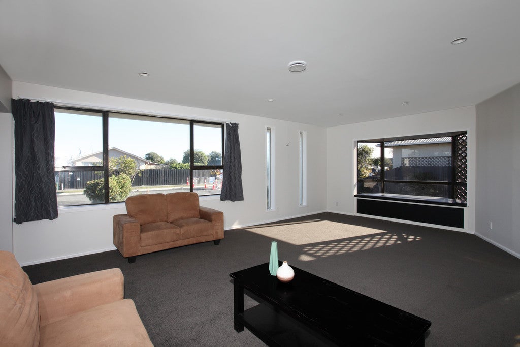 33 Pegasus Avenue, North New Brighton, Christchurch - Carousel 2
