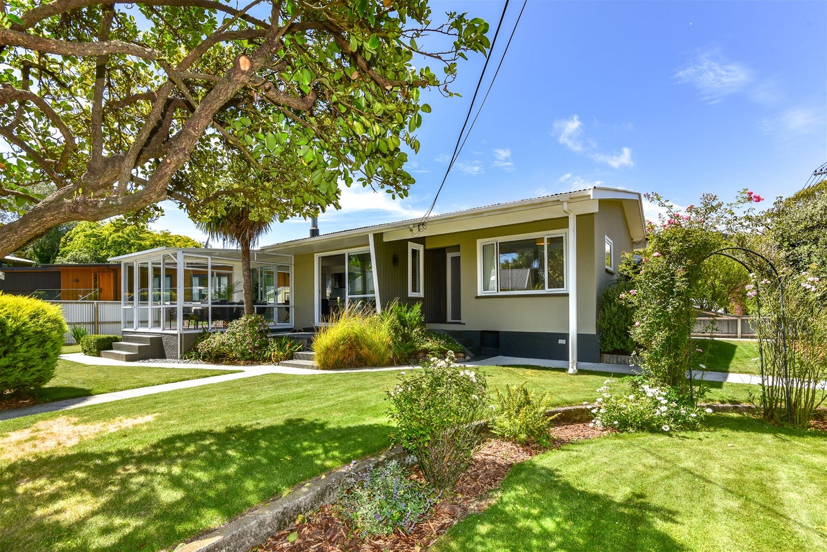 223 Waimea Terrace, Beckenham, Christchurch - Carousel 1