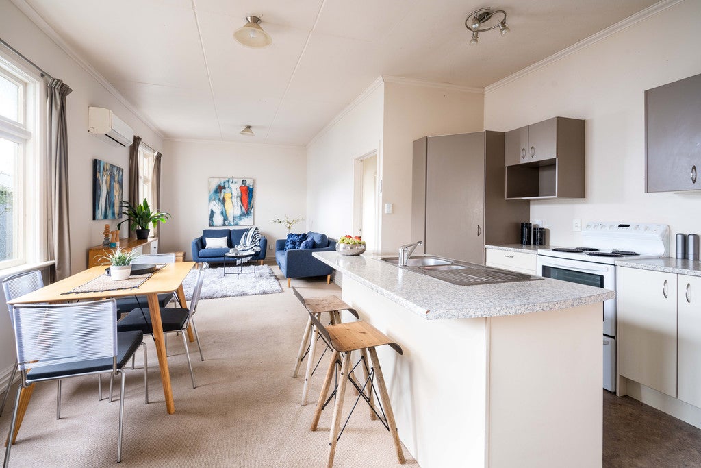 15 St Heliers Court, Clyde Hill, Dunedin - Carousel 1