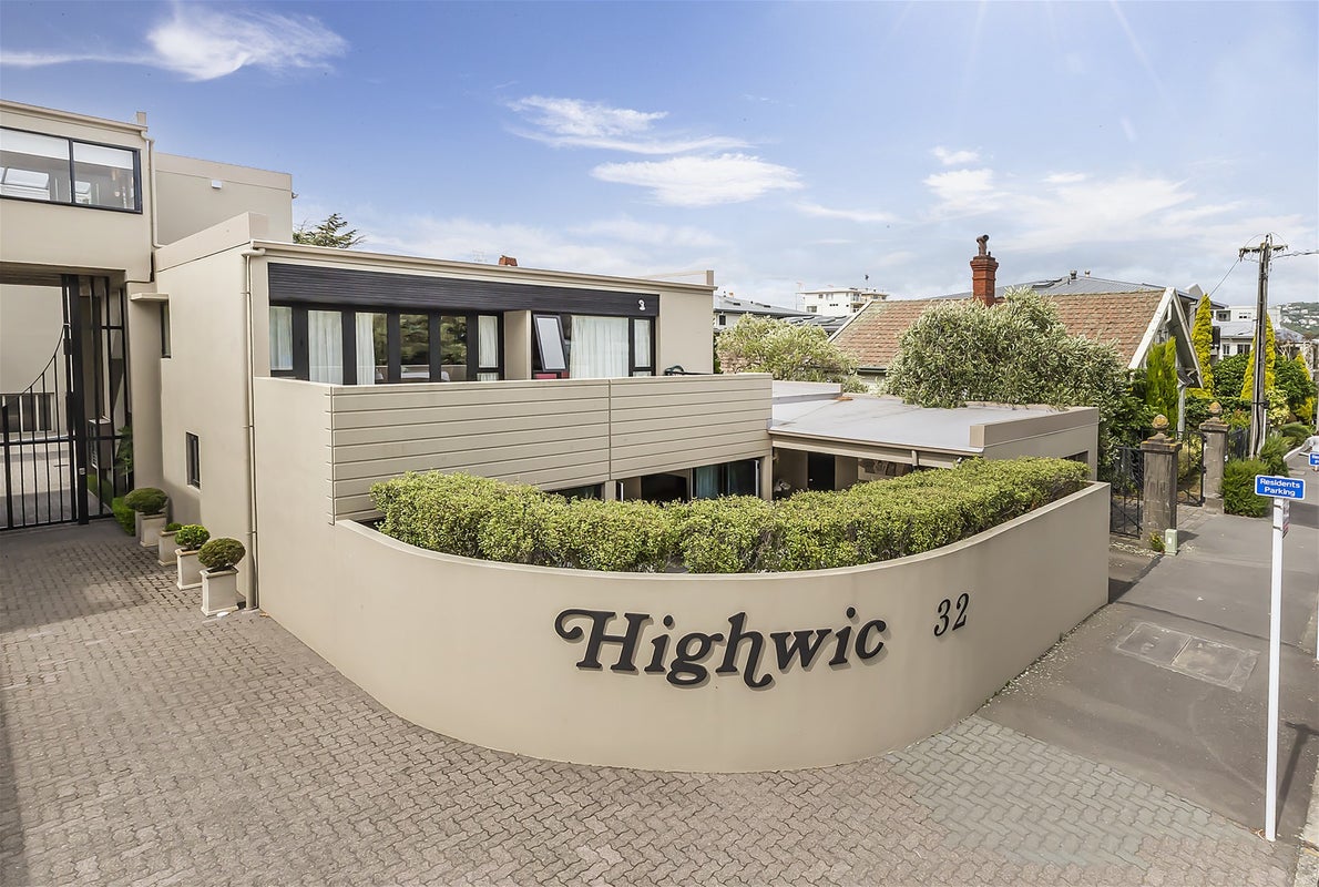 1/32 Hobson Street, Thorndon, Wellington - Carousel 2