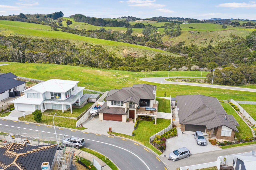 9 Te Makuru Lane, Maraetai, Auckland - Carousel 26