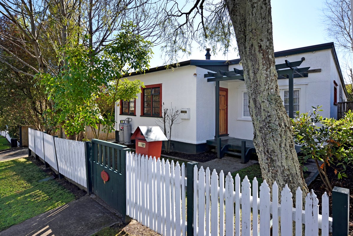 51 Tukuka Street, Nelson South, Nelson - Carousel 1