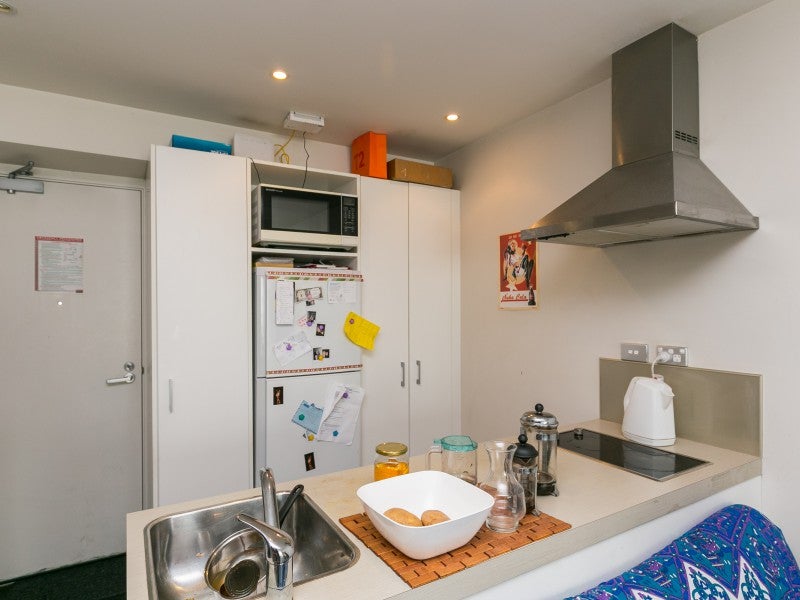 916/74 Taranaki Street, Te Aro, Wellington - Carousel 2