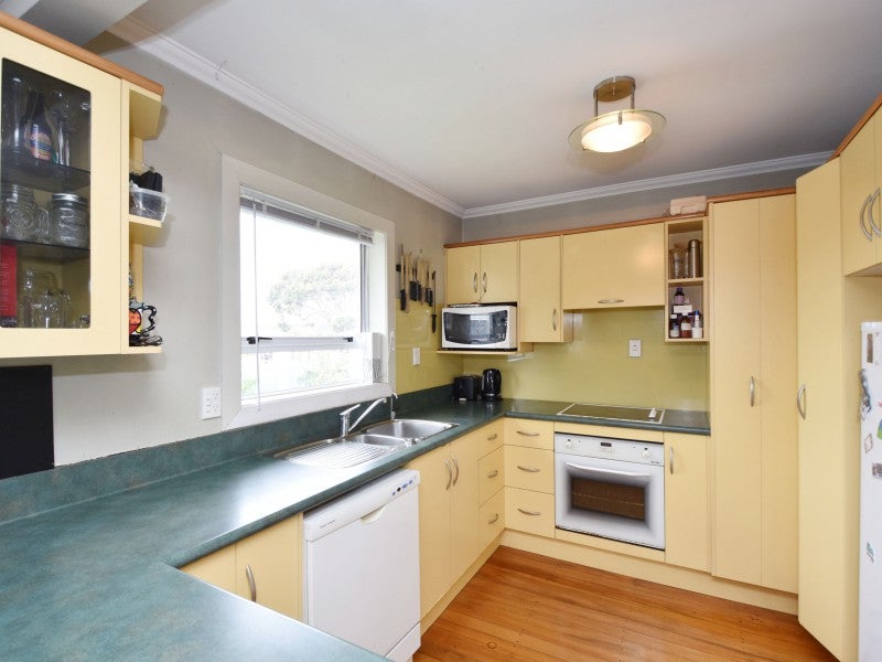 131 Stobo Street, Grasmere, Invercargill - Carousel 2