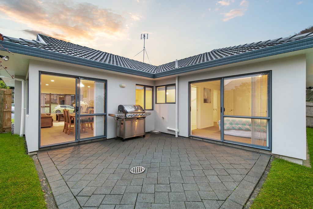 10 Mattalie Place, Manurewa, Auckland - Carousel 2