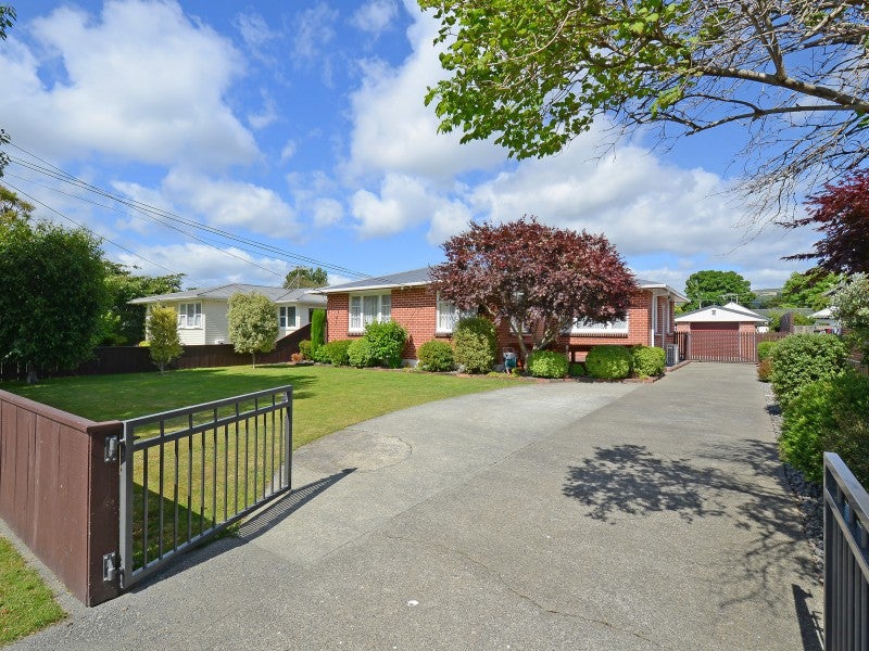12 Kelly Grove, Elderslea, Upper Hutt - Carousel 24