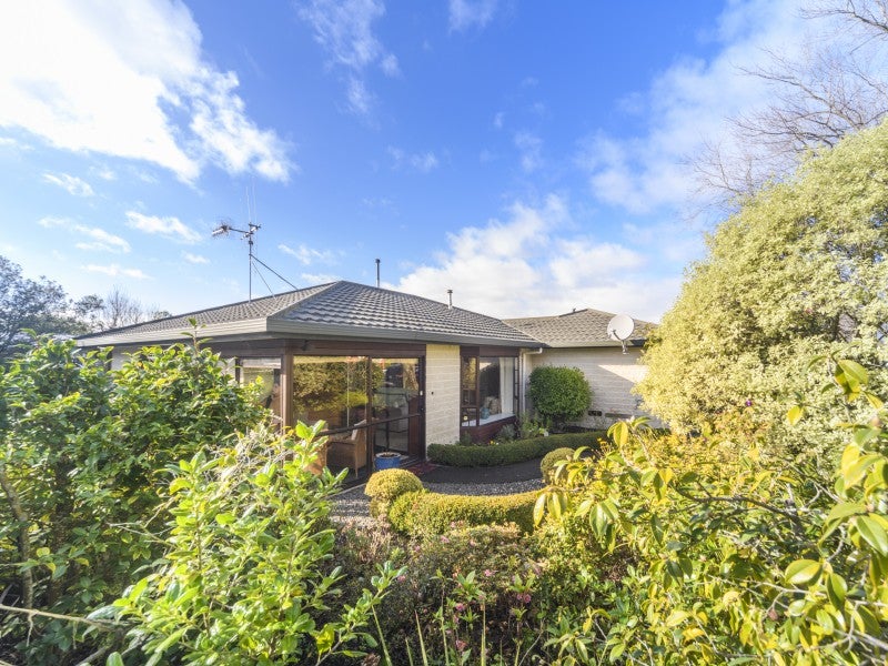 11B Rangitane Street, Palmerston North, Palmerston North - Carousel 13
