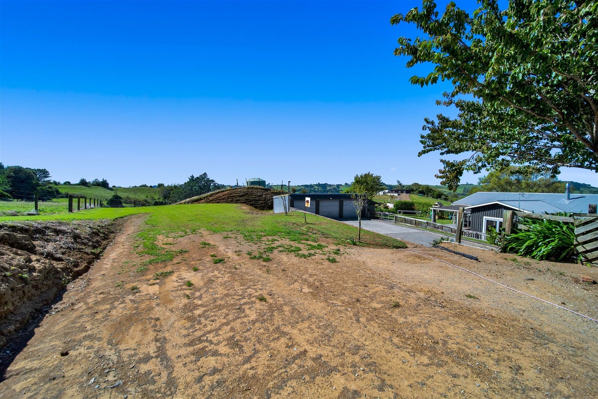 631 Hursthouse Road, Tarurutangi, Inglewood - Carousel 28