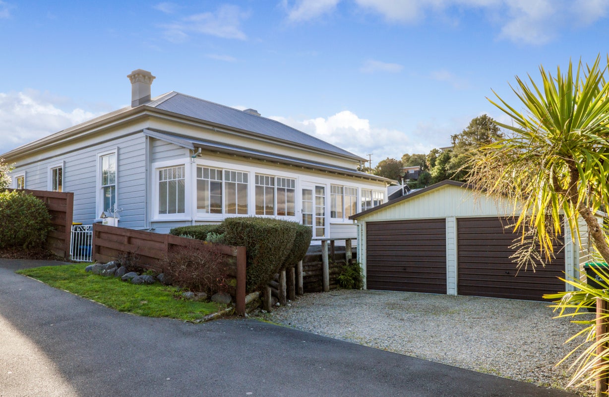 1/227 Hampden Street, Nelson South, Nelson - Carousel 1