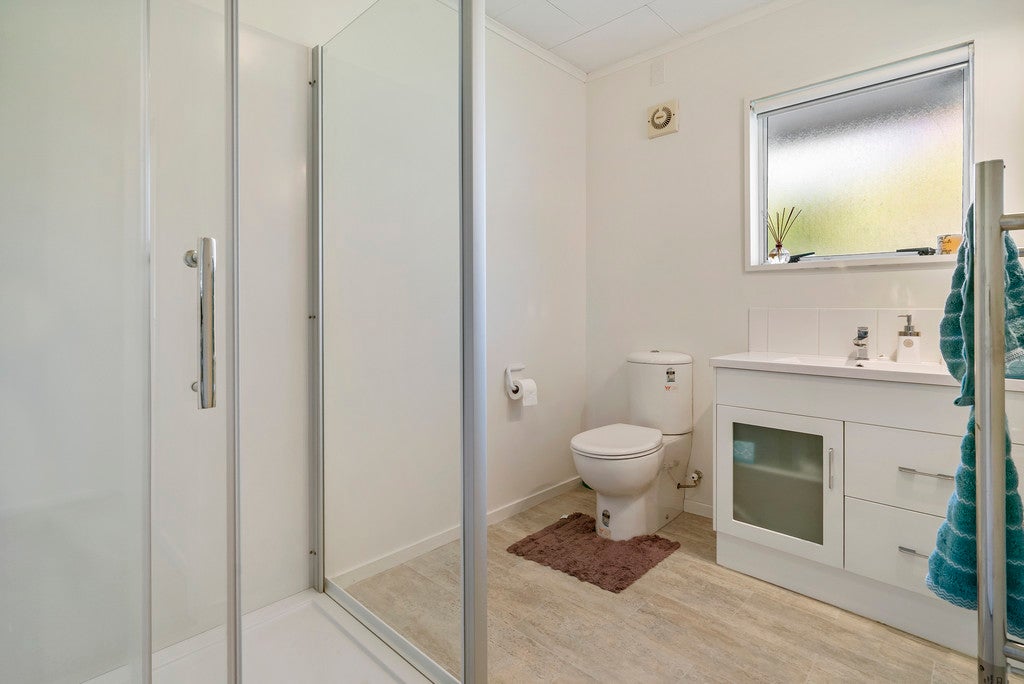 2/36 Salisbury Road, Birkdale, Auckland - Carousel 16