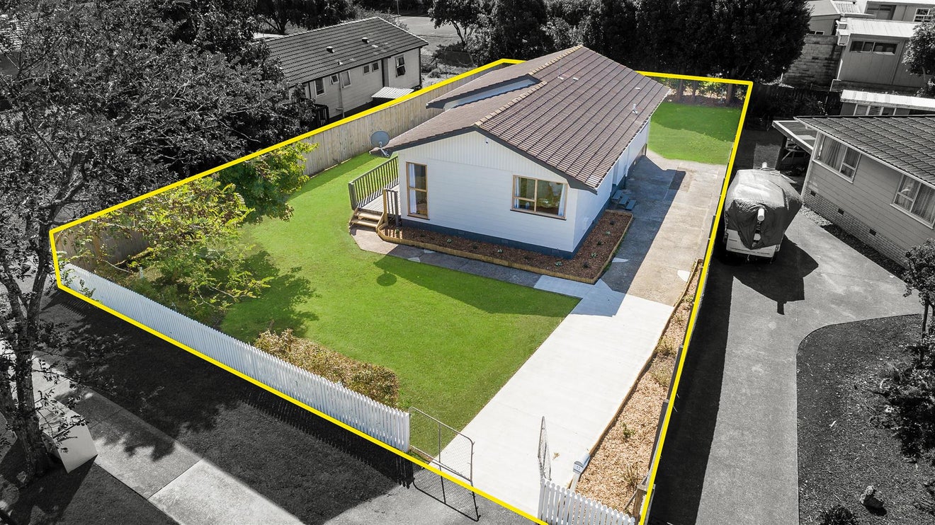 72 Boundary Road, Clover Park, Auckland - Carousel 2