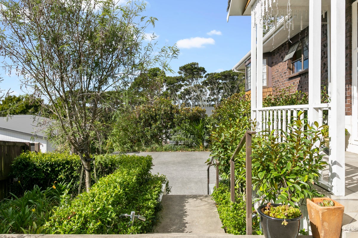 40A Konini Road, Titirangi, Auckland - Carousel 19