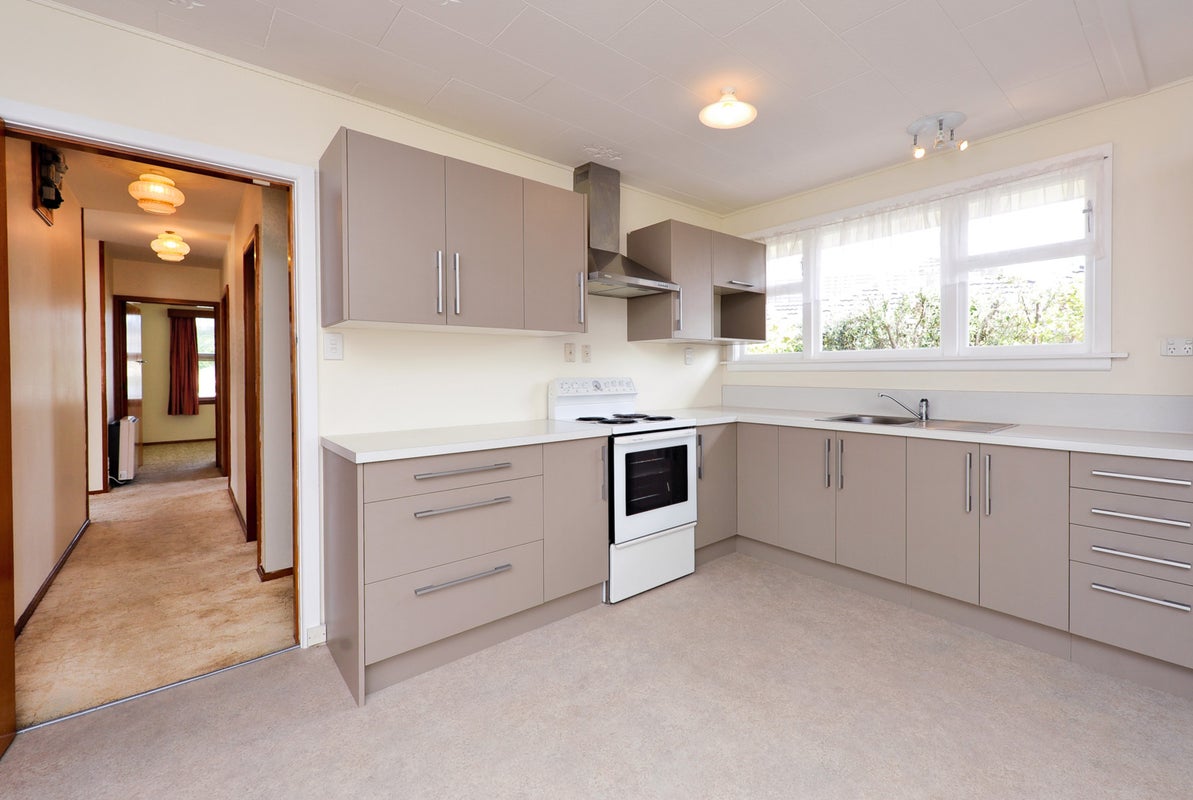 25 Logie Place, Bromley, Christchurch - Carousel 2