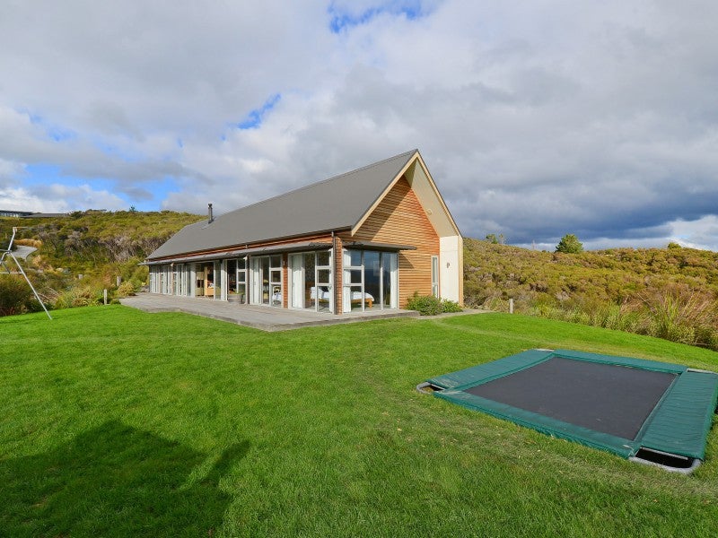 54 Mt Marua DRive, Timberlea, UPPER HUTT - Carousel 26