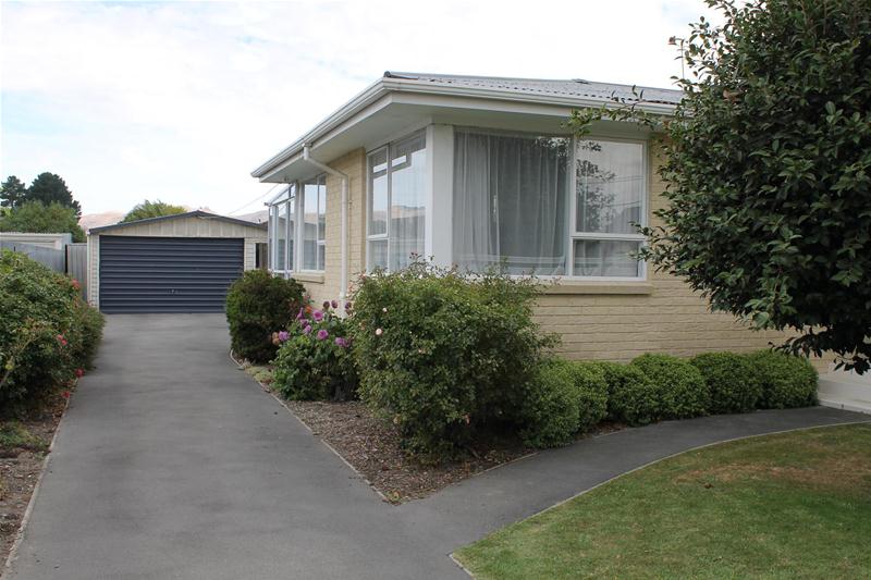18 Ruru Road, Linwood, Christchurch - Carousel 1