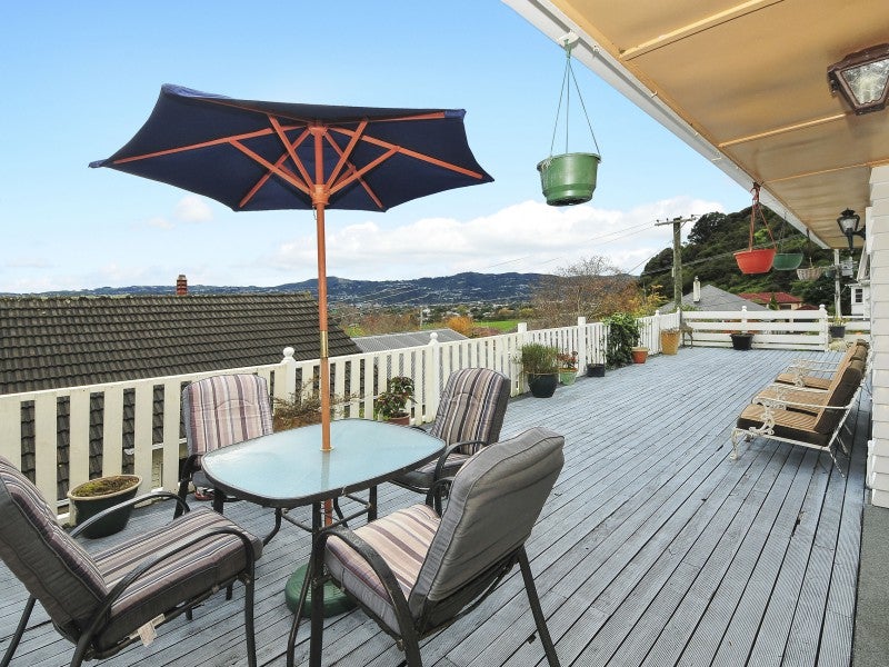 227 Whites Line, WAIWHETU, LOWER HUTT - Carousel 2