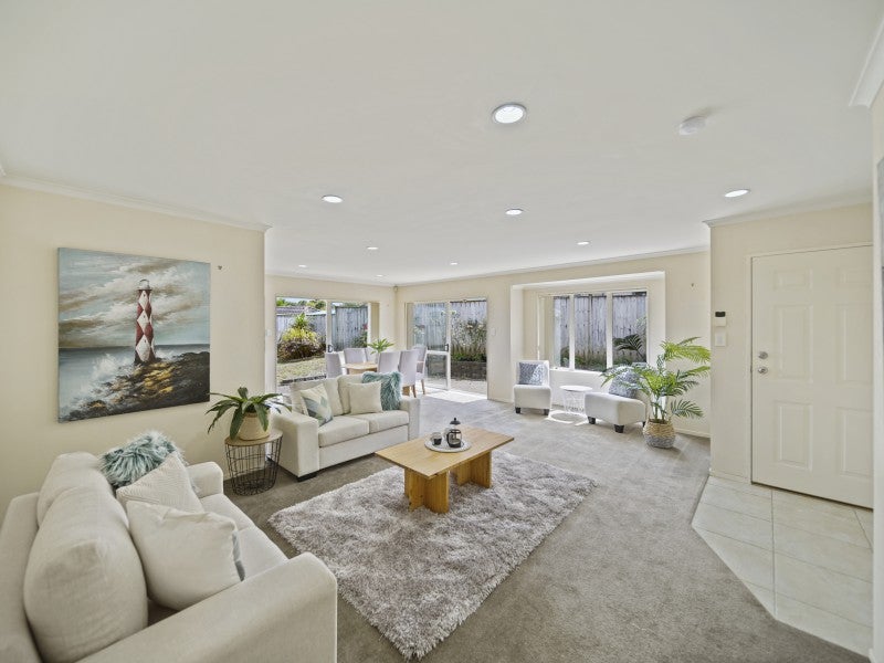 7 Villino Place, Randwick Park, Auckland - Carousel 2