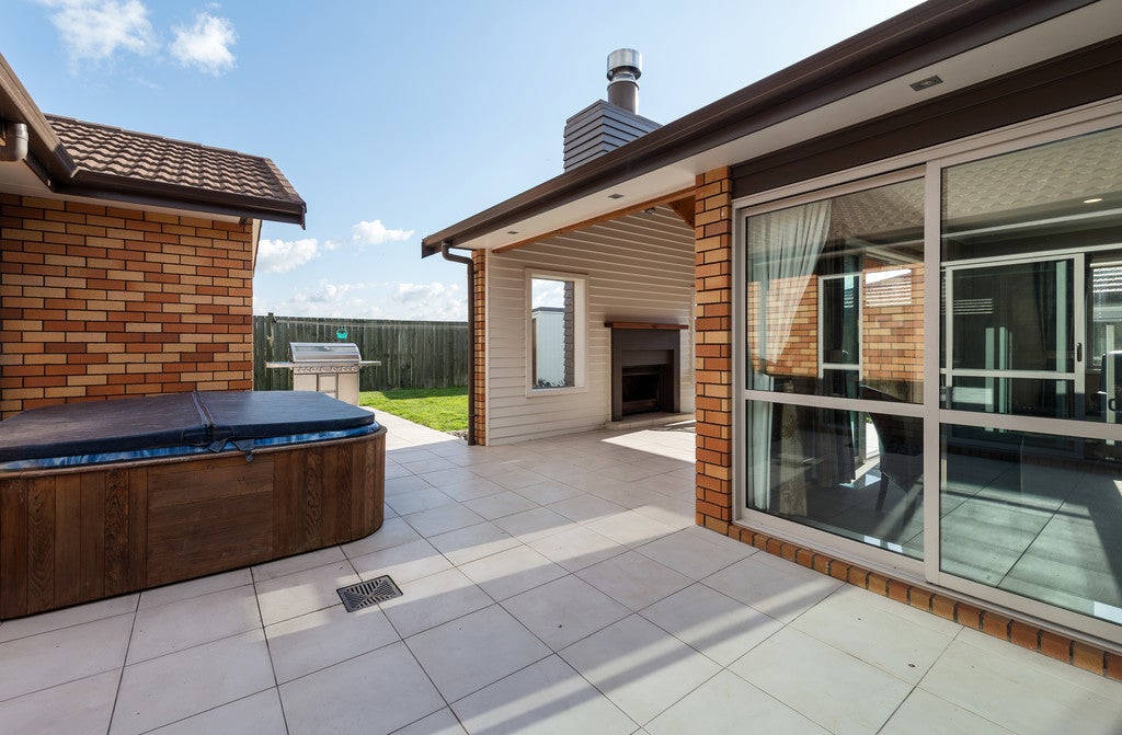 77 Carroll Place, Owhata, Rotorua - Carousel 2