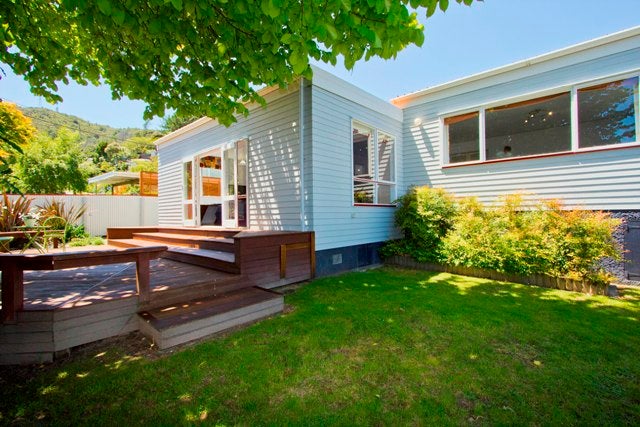 51 Horoeka Street, Stokes Valley, Lower Hutt - Carousel 19