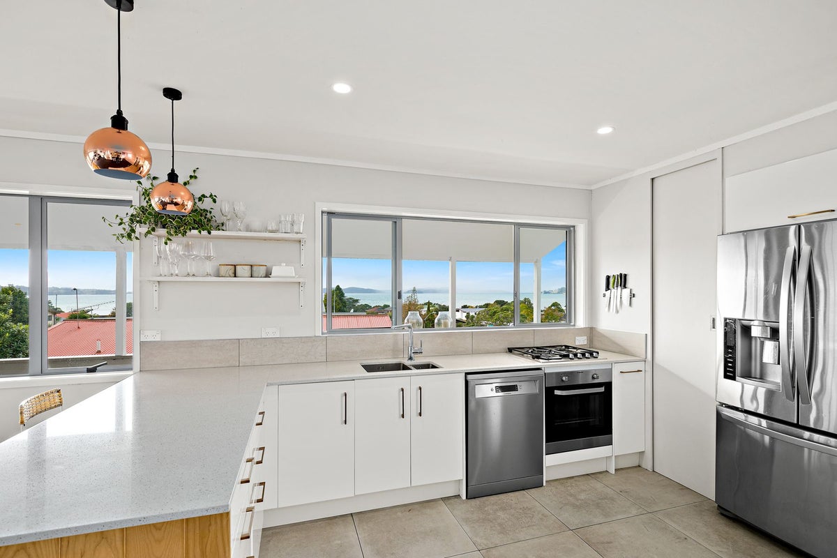 25 Snells Beach Road, Snells Beach, Snells Beach - Carousel 2