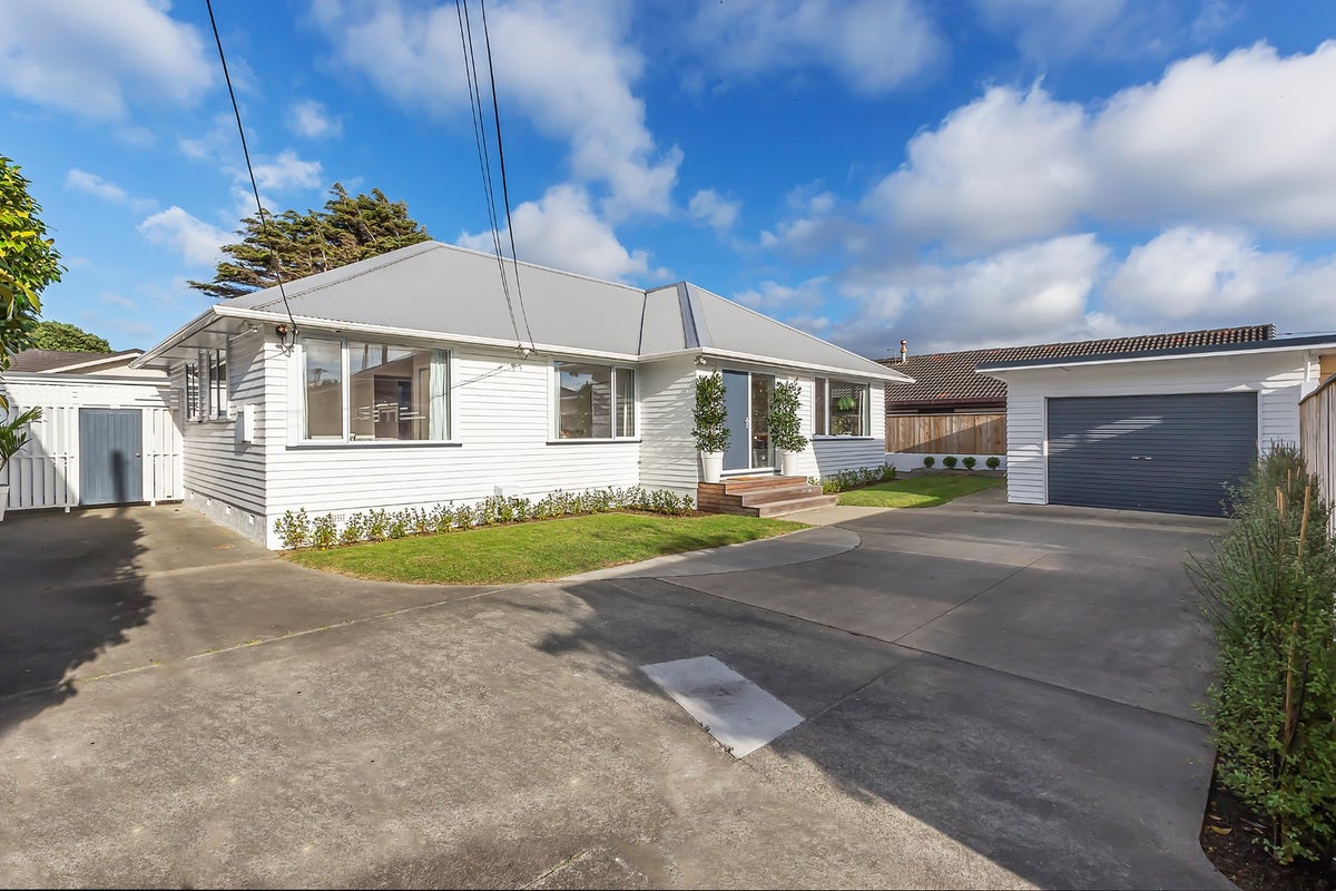 78 Rotherham Terrace, Miramar, Wellington - Carousel 1