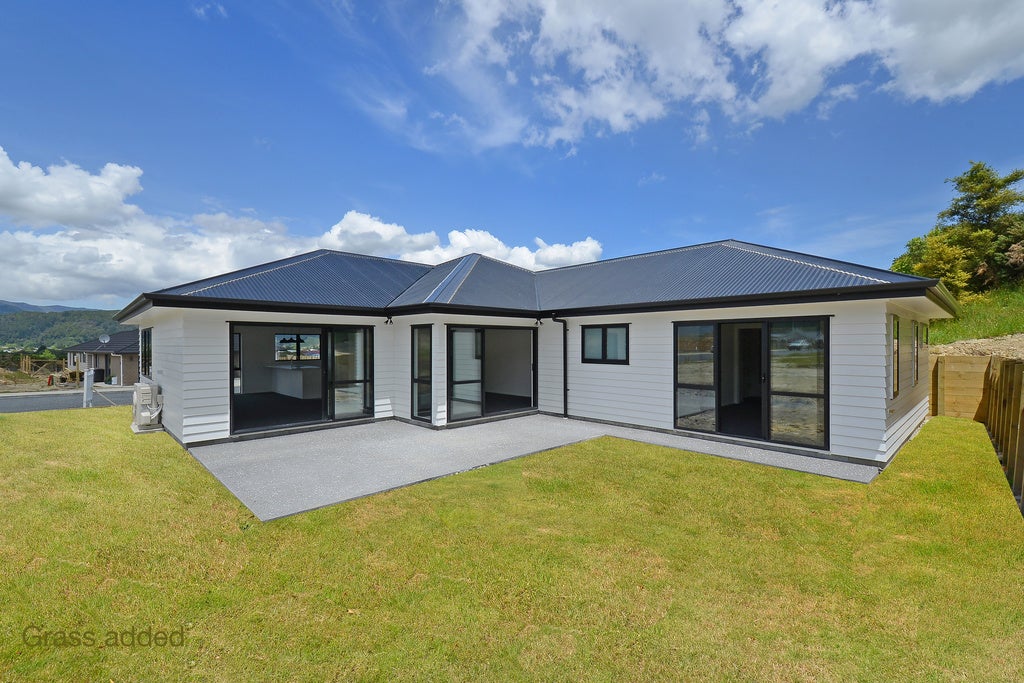 121 Riverstone Drive, Riverstone Terraces, Upper Hutt - Carousel 1