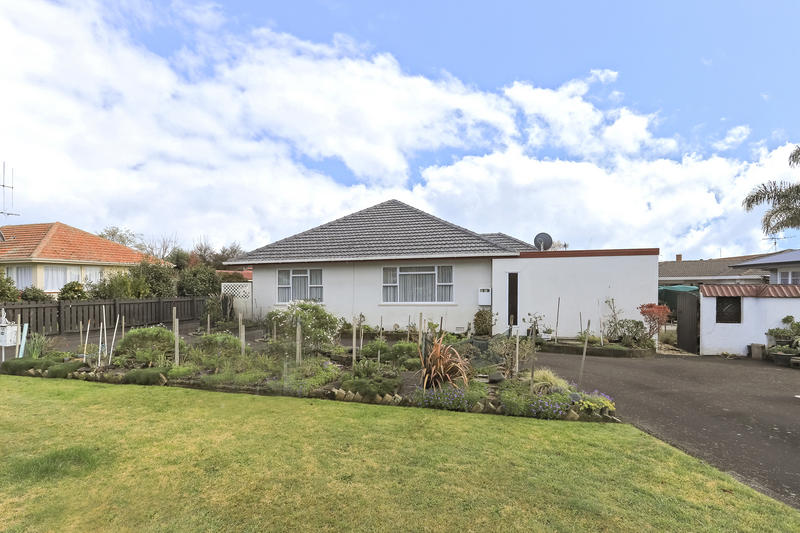 9 Lisbon Street, Greerton, Tauranga - Carousel 2