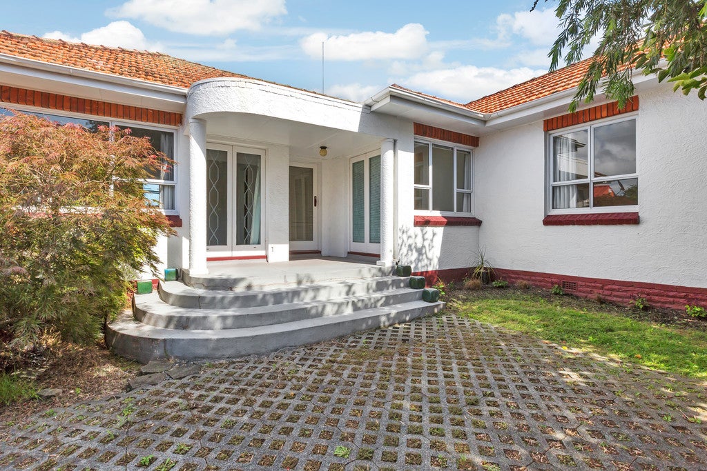 1/329 Western Hills Drive, Avenues, Whangarei - Carousel 1