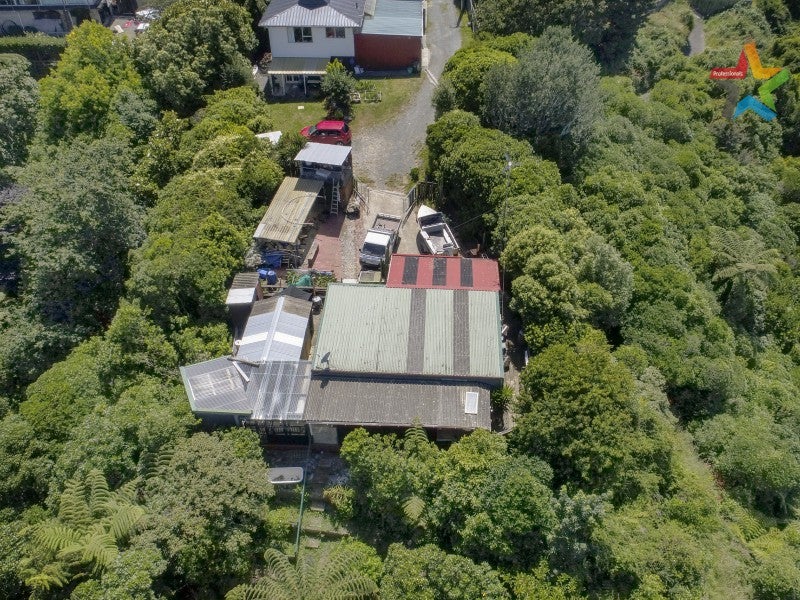16 Hugh Duncan Street, Haywards, Lower Hutt - Carousel 1