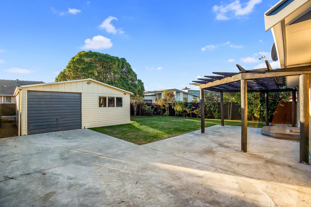 112 Bridge Street, New Brighton, Christchurch - Carousel 14