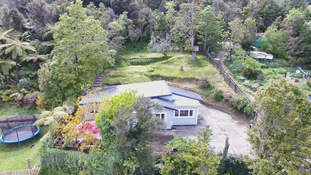 37 Kairimu Street, Stokes Valley, Lower Hutt - Carousel 1