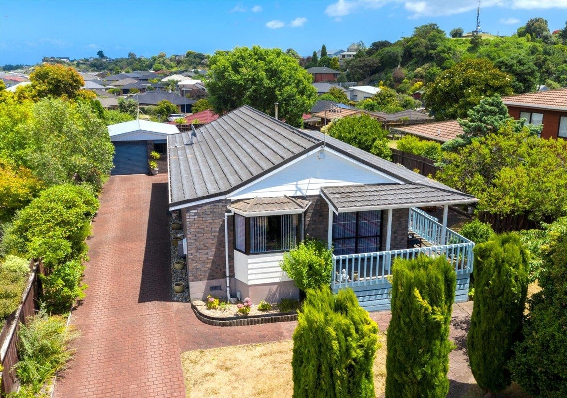 51 Weggery Drive, Waikanae Beach, Waikanae - Carousel 1
