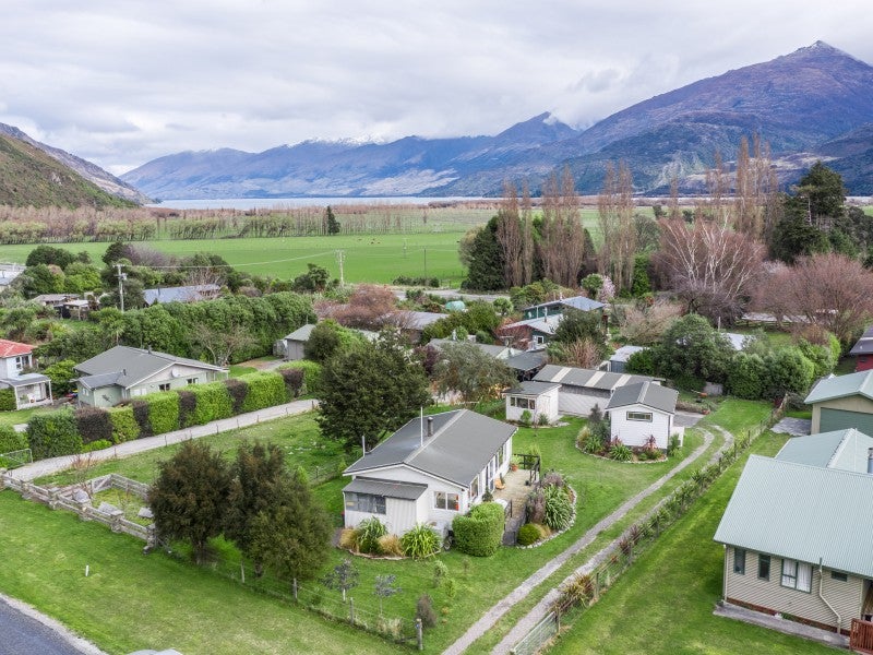 21 Kiwi Street, Makarora, Wanaka - Carousel 1