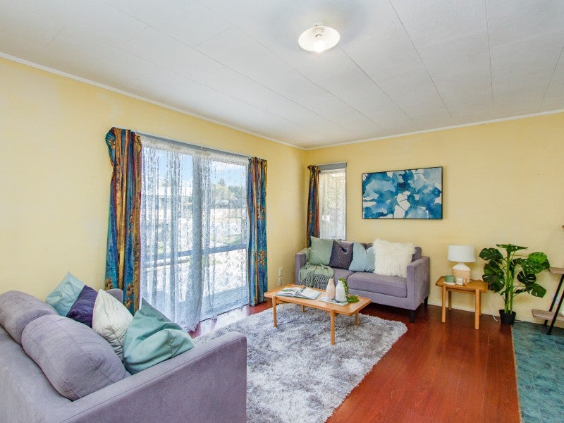 6 Thebes Street, Pomare, Rotorua - Carousel 2