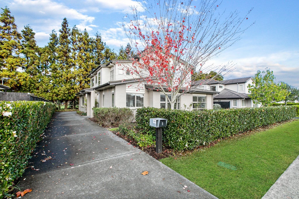 8 Wawatai Drive, Karaka, Papakura - Carousel 1