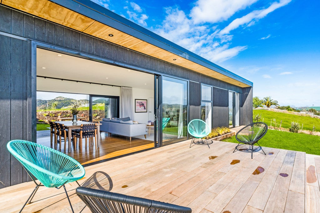 14 Ritchie Road, Whangarei - Carousel 1