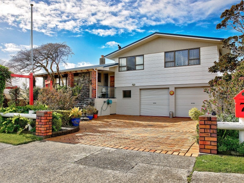 7 Cook Street, Carters Beach, Westport - Carousel 1